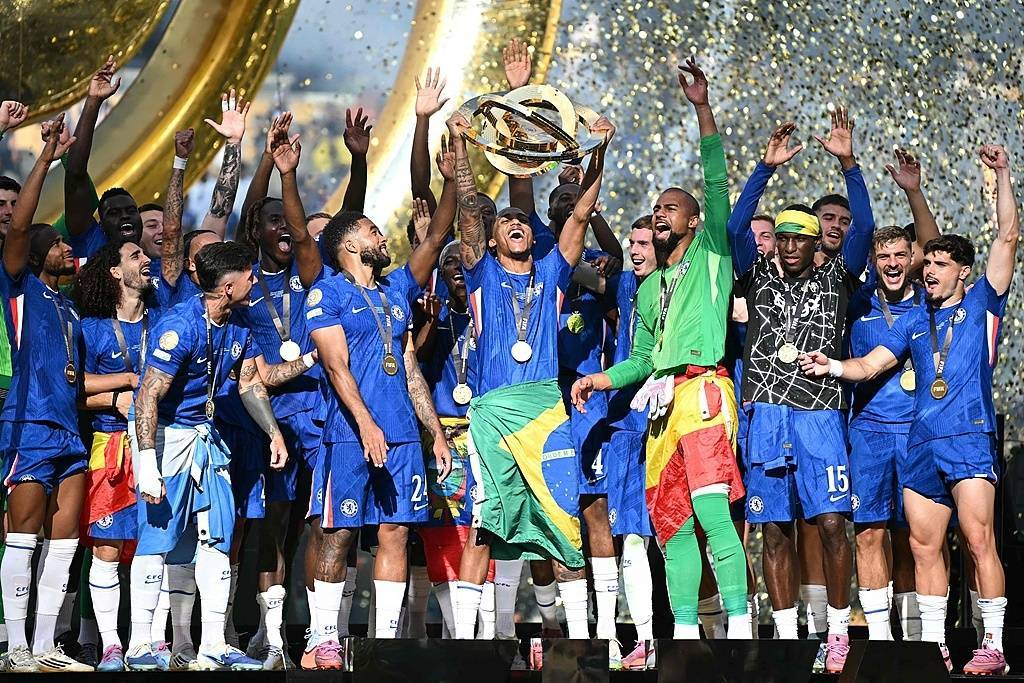 马雷斯卡战术课完胜！切尔西血脉压制击碎巴黎“无敌”神话